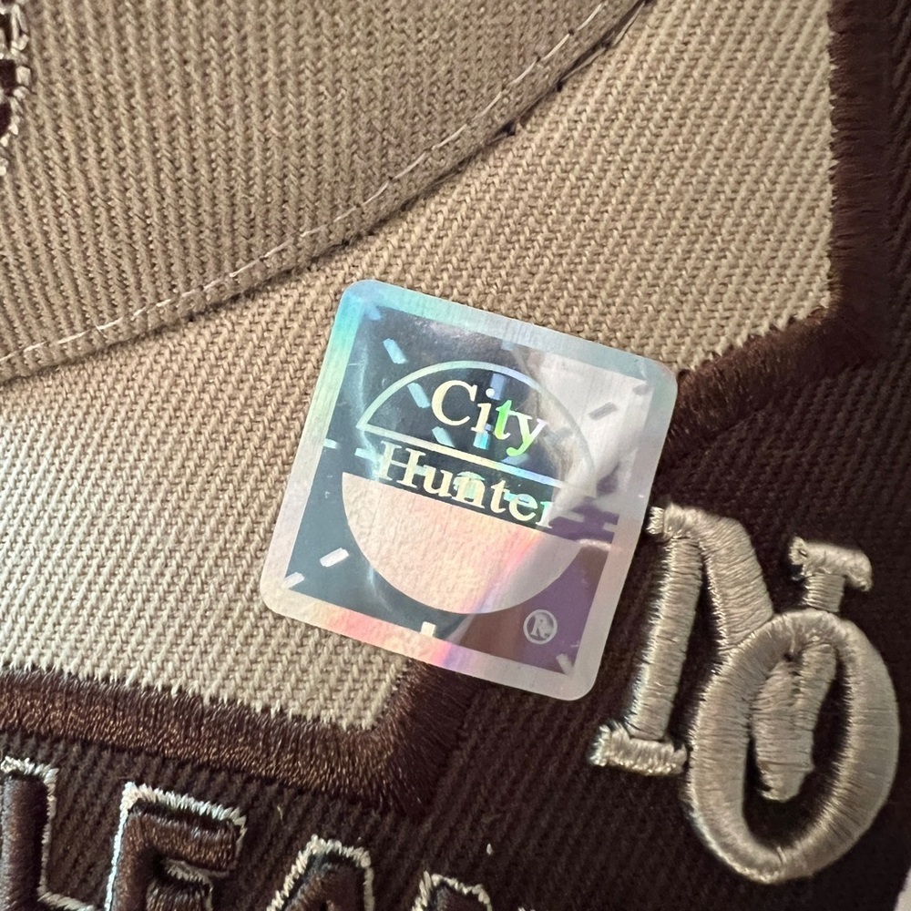 City Hunter Authentic Headwear New Orleans Cap, Beautiful Embroidered Details - Picture 3 of 10